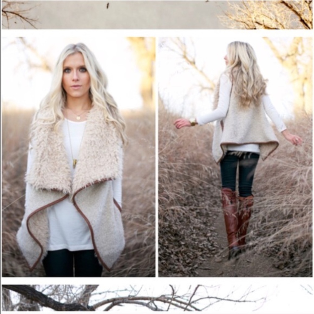028 Cozy Vegan Fur Shearling Lined Pocket Vest - Picture 2 of 4